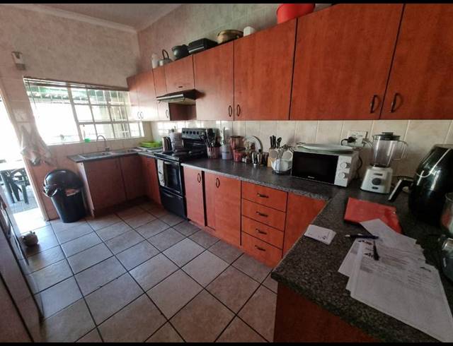 2 BEDROOM HOUSE FOR SALE IN BRACKENDOWNS